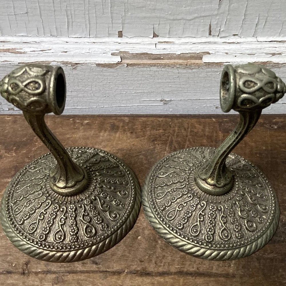 Vintage AMER. TACK & HDWE. CO 1968 #02404 Brass Towel Bar Holders